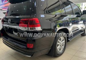 Xe Toyota Land Cruiser VX 4.6 V8 2014