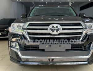 Xe Toyota Land Cruiser VX 4.6 V8 2014