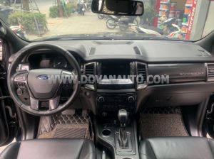 Xe Ford Everest Titanium 2.0L 4x2 AT 2019