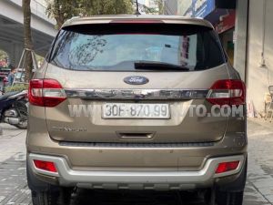 Xe Ford Everest Titanium 2.0L 4x2 AT 2019