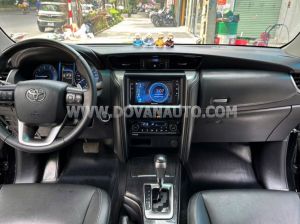 Xe Toyota Fortuner 2.4G 4x2 AT 2021