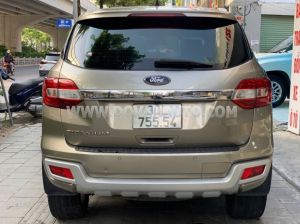 Xe Ford Everest Titanium 2.2L 4x2 AT 2016