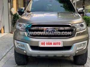 Xe Ford Everest Titanium 2.2L 4x2 AT 2016