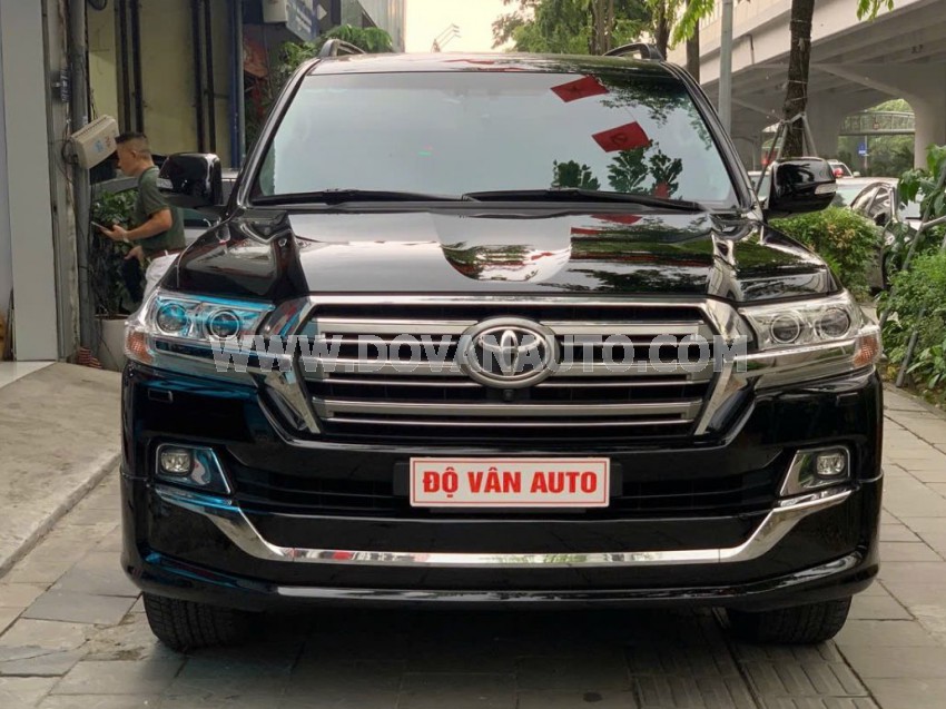 Toyota Land Cruiser 4.6 V8 2020