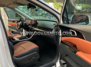 Xe Kia Carnival Signature 2.2D 2024