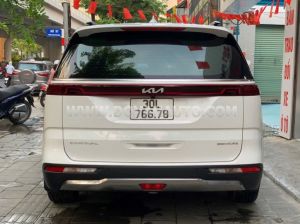 Xe Kia Carnival Signature 2.2D 2024