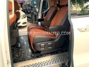 Xe Kia Carnival Signature 2.2D 2024