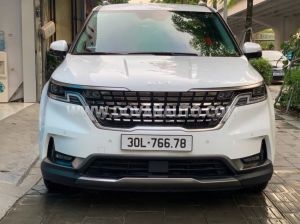 Xe Kia Carnival Signature 2.2D 2024
