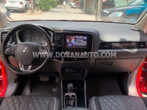 Xe Mitsubishi Outlander Premium 2.0 CVT 2022