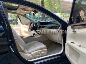 Xe Lexus ES 350 2015
