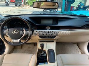 Xe Lexus ES 350 2015