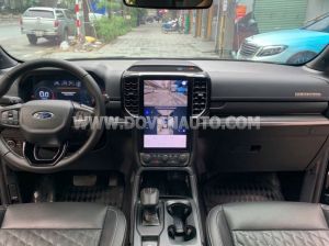 Xe Ford Everest Platinum 2.0L 4x4 AT 2025